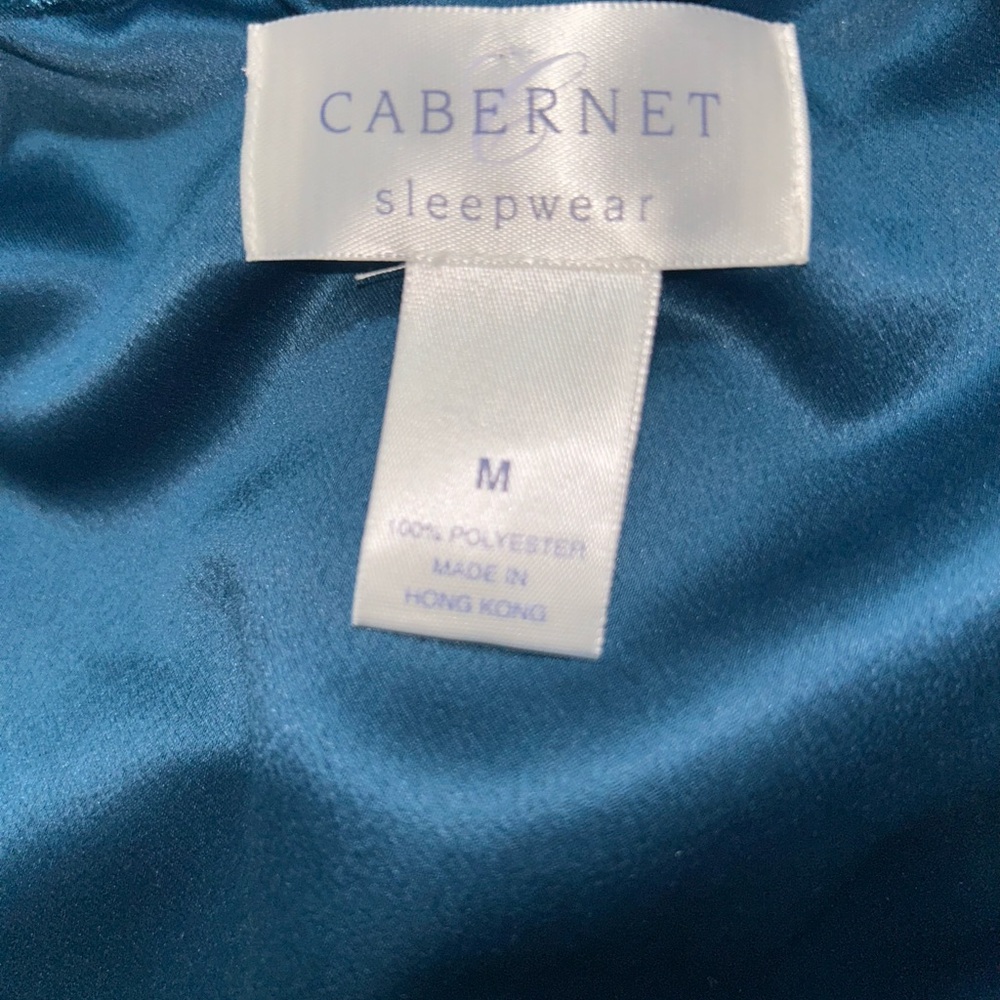 Vintage made in Hong Kong Cabernet Teal Satin Robe with Textured Trim with belt - Picture 4 of 4